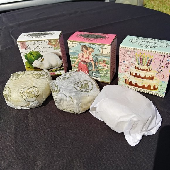 Michel Moisturizing Shea Butter Soaps Set of 3 3.5oz. - Picture 2 of 6